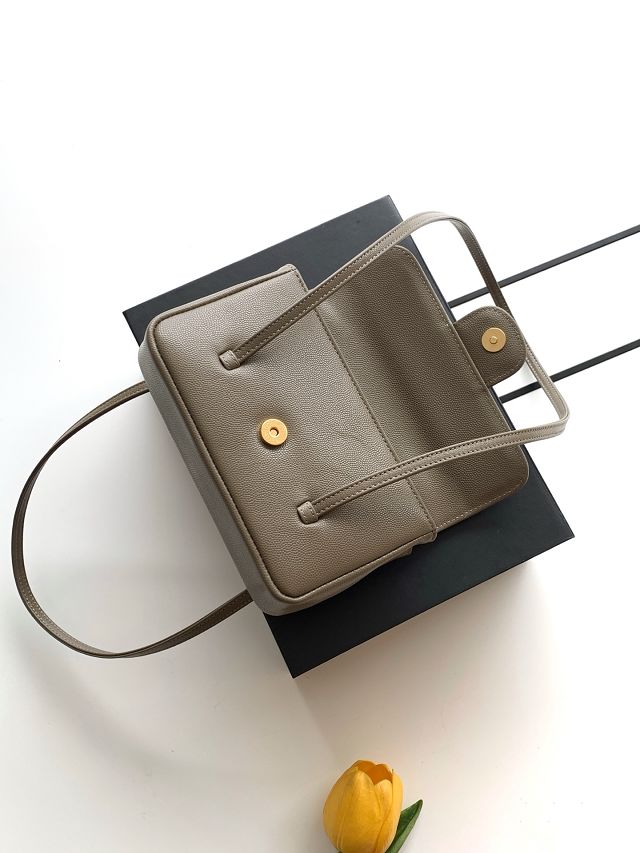 CC grained calfskin clutch AP5068 grey