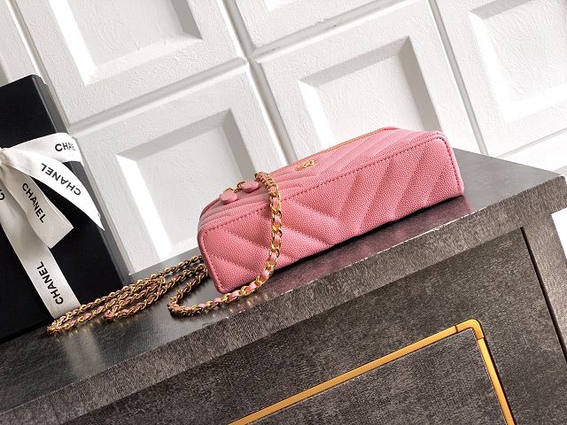 CC grained calfskin vanity with chain  AP5212 pink