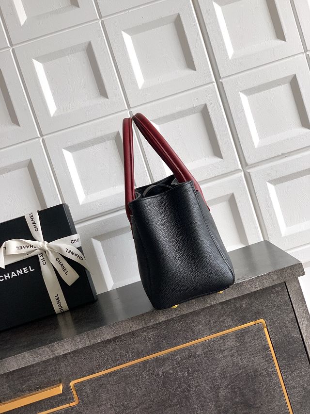 CC grained calfskin small tote bag AS2156 black&red
