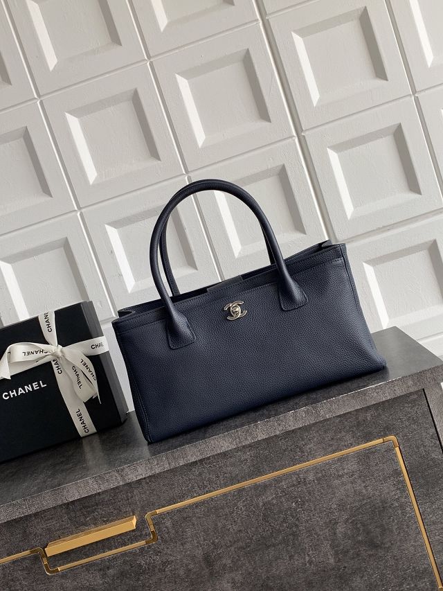 CC grained calfskin small tote bag AS2156 dark blue