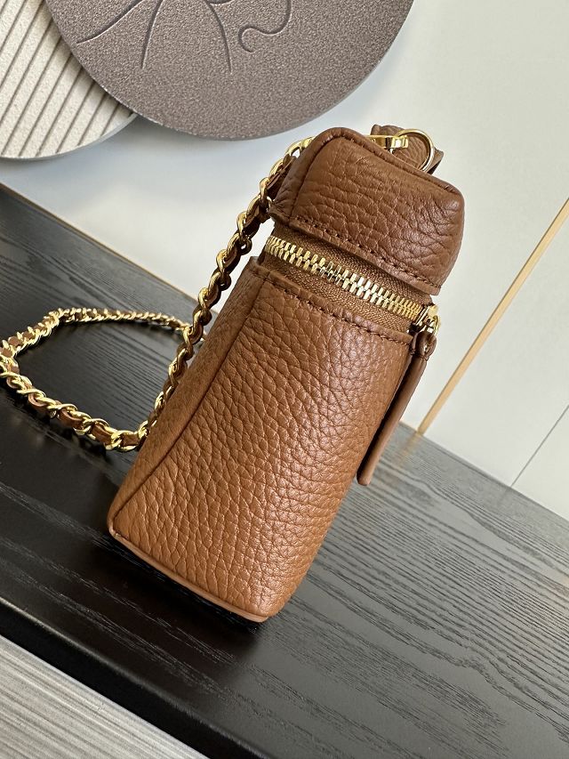 CC grained calfskin small vanity with chain AP5346 brown