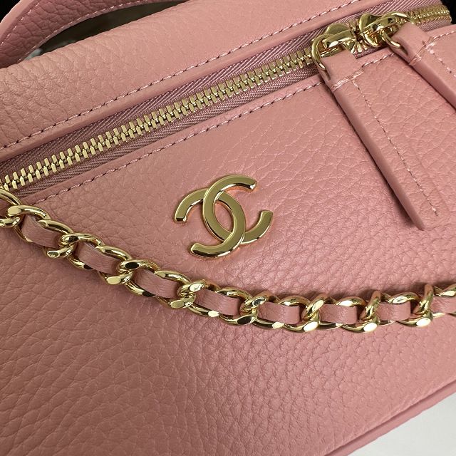 CC grained calfskin small vanity with chain AP5346 pink