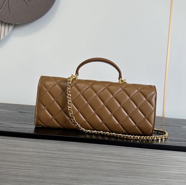 CC lambskin clutch with chain AP5280 brown