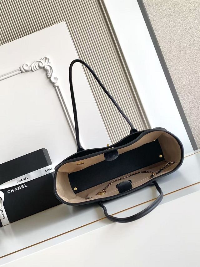 CC calfskin small tote bag AS6243 black