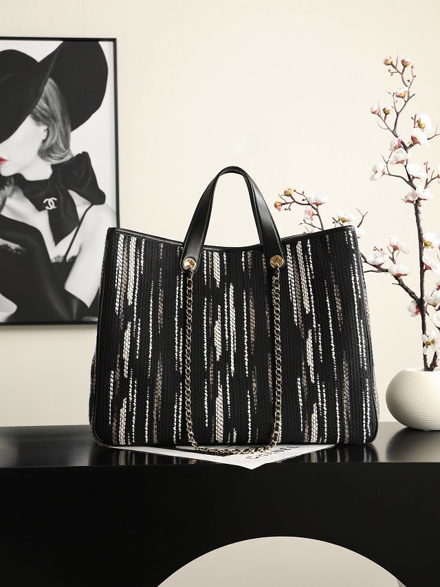 CC tweed medium shopping bag AS6201 black