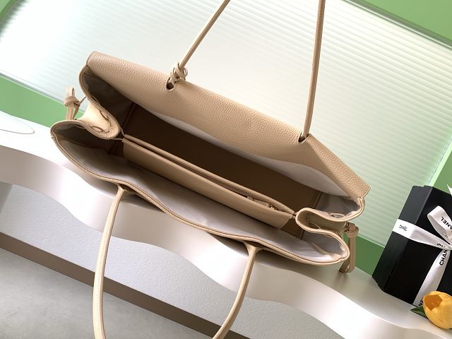 CC grained calfskin large shopping bag AS6289 beige