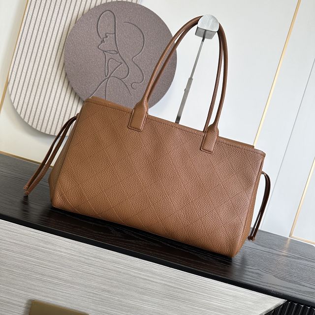 CC grained calfskin medium shopping bag AS6428 brown
