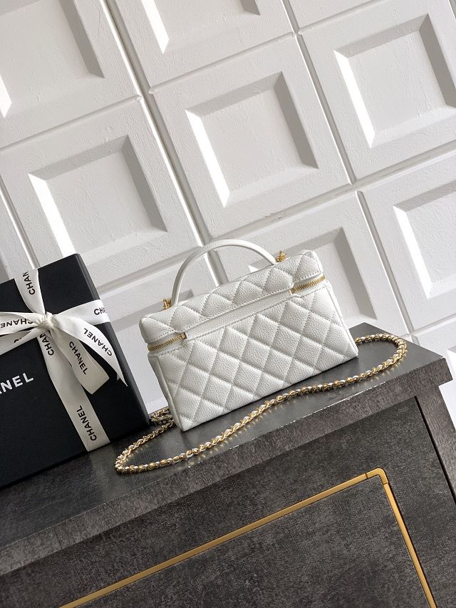 CC calfskin vanity with chain AP5195 white