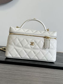 CC grained calfskin vanity with chain AP5475 white