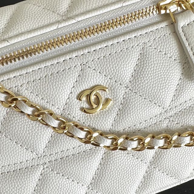 CC grained calfskin vanity with chain AP5475 white
