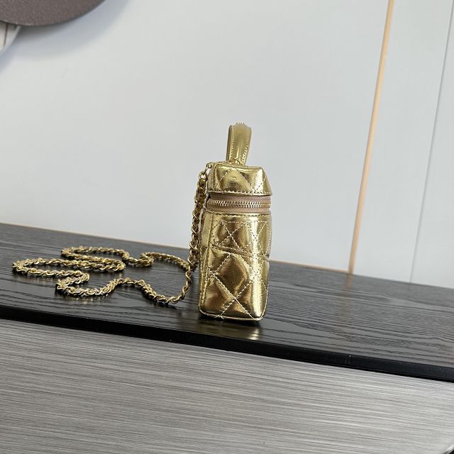 CC metallic calfskin vanity with chain AP5475 gold