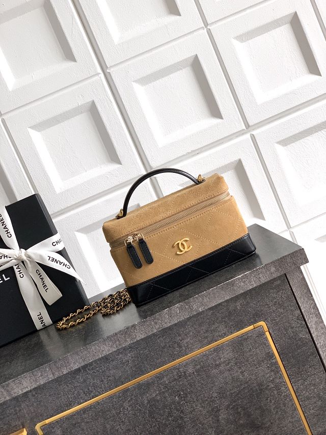 CC suede calfskin vanity case AP4483