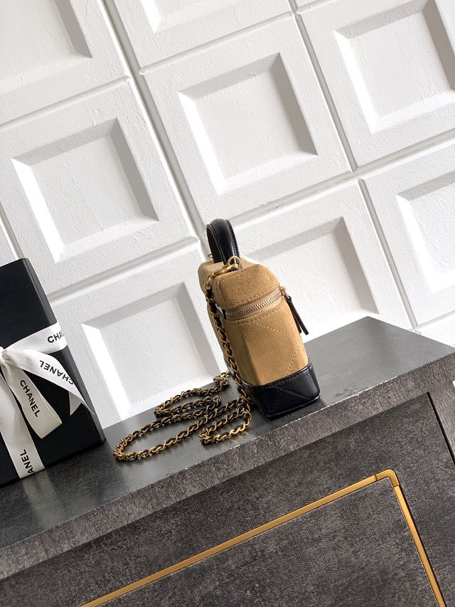 CC suede calfskin vanity case AP4483