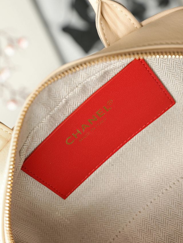 CC calfskin clutch with strap AP5528 beige