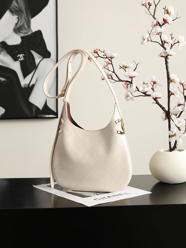 CC lambskin small hobo handbag AS6602 white