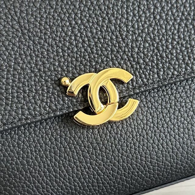 CC grained calfskin maxi flap bag AS6482 black