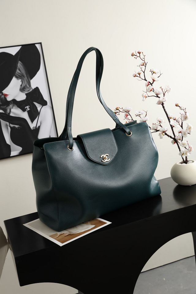 CC grained calfskin large shopping bag AS6245 dark green