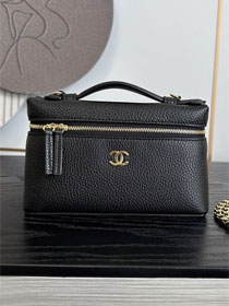 CC grained calfskin small vanity with chain AP5346 black
